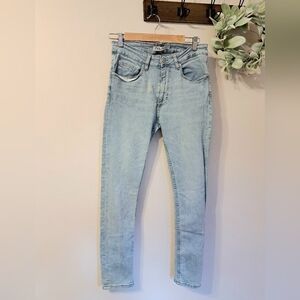 ZARA Light Wash Skinny Jean Size W 31